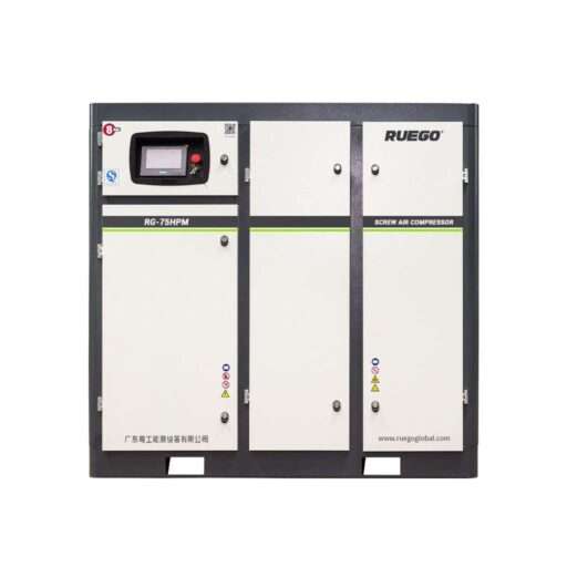 Vista frontal del compresor de aire de tornillo RG-75HPM de RUEGO, con interfaz de control digital para aplicaciones industriales.